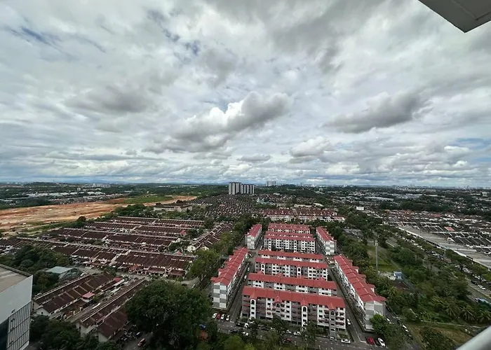 A2404 Platino 2Br Paradigmmall Netflix By Stay
